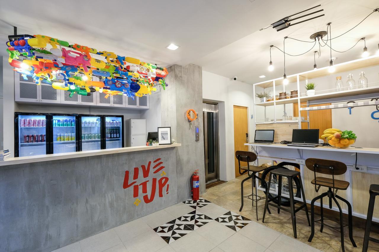 Liveitup Central By D Varee Bangkok Exteriér fotografie